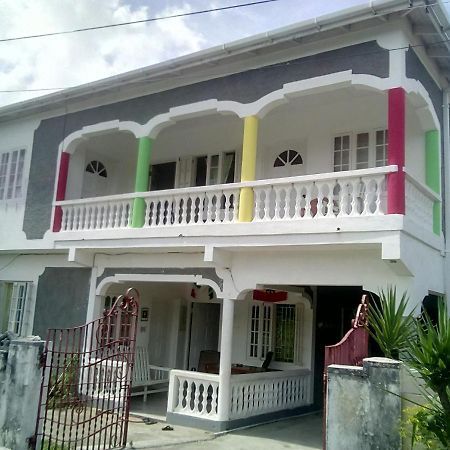 Porty Hostel Port Antonio Kültér fotó